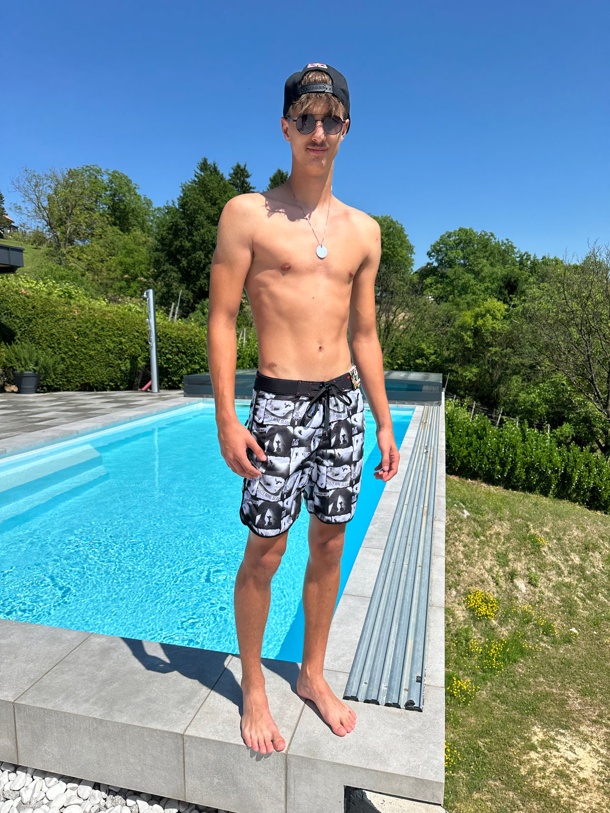 MEN'S SWIM TRUNKS | MEDIUM LENGTH | EXTREME SPORT