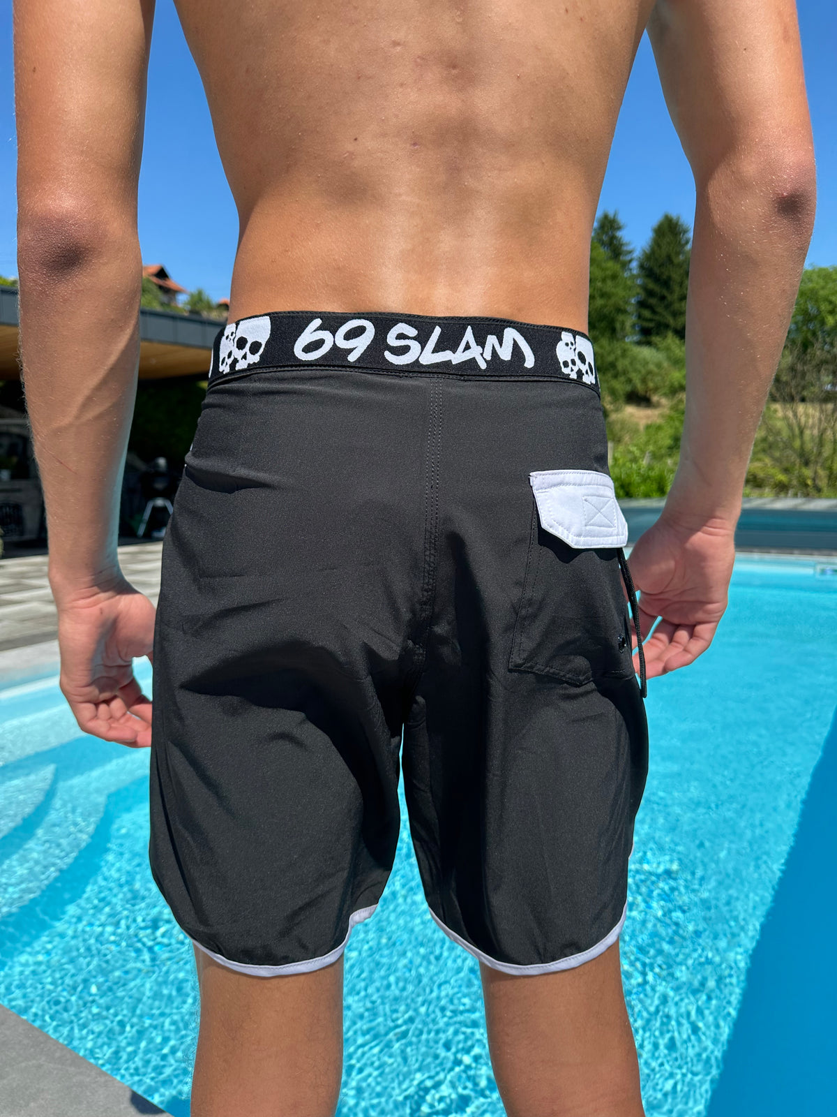 MOŠKE KOPALNE HLAČE | BOARDSHORT | 4 WAYS STRETCH | BLACK & WHITE