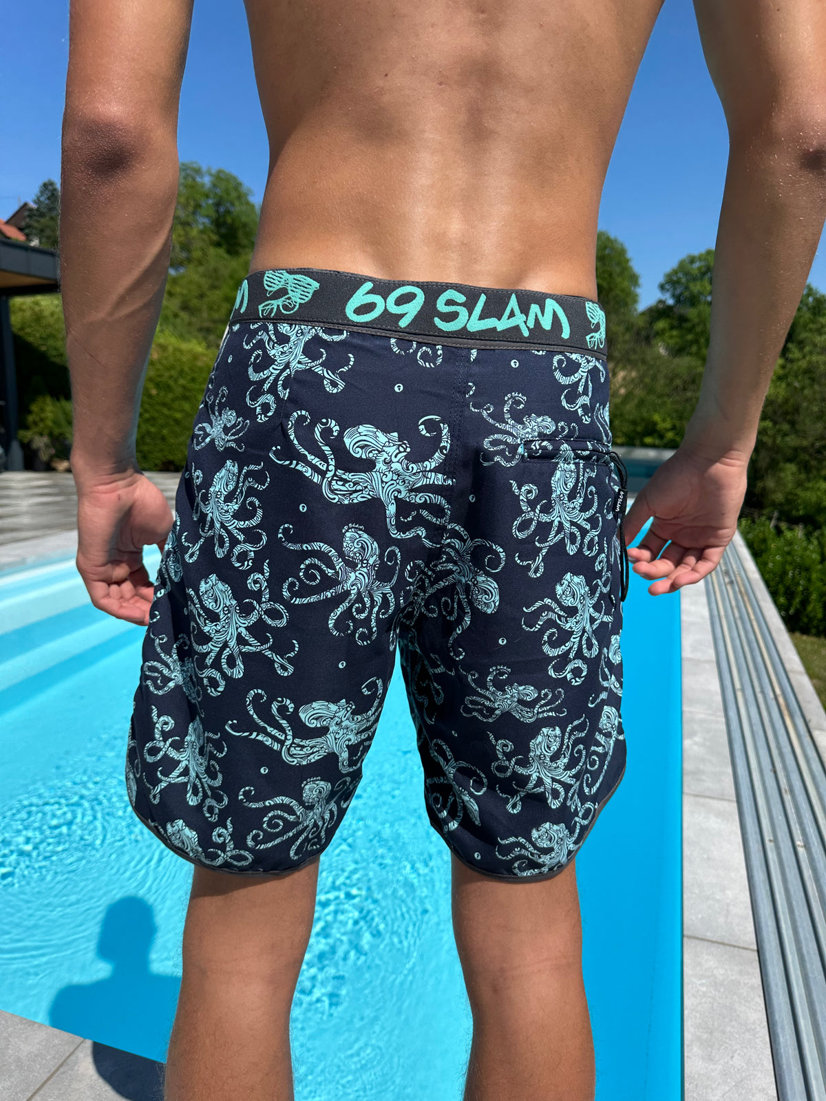 Men's swim trunks | MEDIUM LENGTH | ETHNIC OCTO