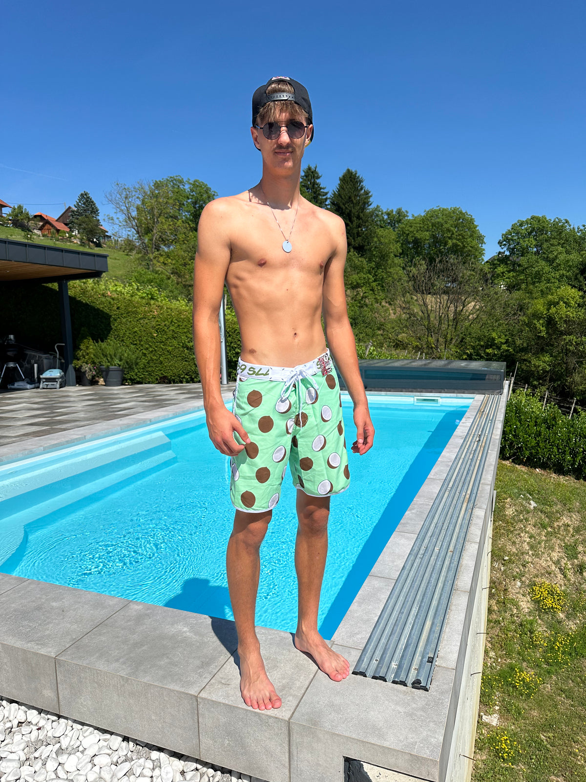 Men's swim trunks | MEDIUM LENGTH | COCO BROWN
